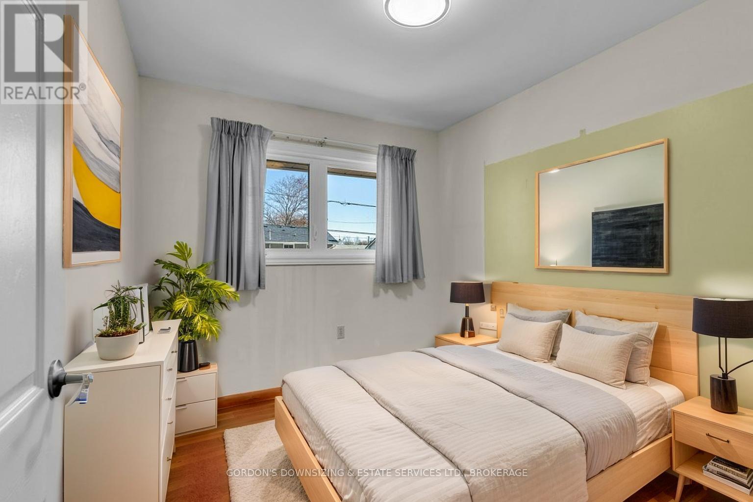 59 Oxford Crescent, Loyalist, Ontario  K7N 1R1 - Photo 20 - X12561704