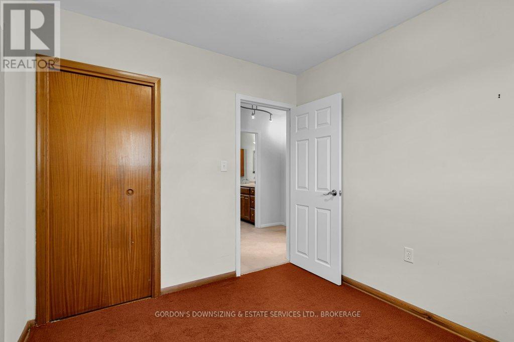 59 Oxford Crescent, Loyalist, Ontario  K7N 1R1 - Photo 22 - X12561704