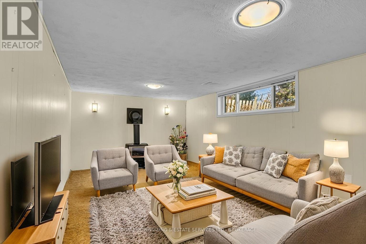 59 Oxford Crescent, Loyalist, Ontario  K7N 1R1 - Photo 27 - X12561704