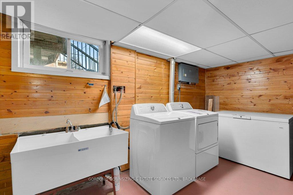 59 Oxford Crescent, Loyalist, Ontario  K7N 1R1 - Photo 37 - X12561704