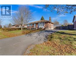 59 OXFORD CRESCENT, Loyalist, Ontario