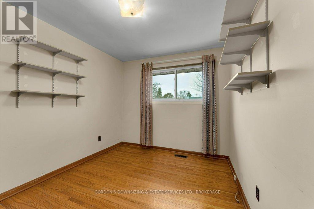 14 Mulcaster Street, Kingston, Ontario  K7M 2V5 - Photo 20 - X12561756