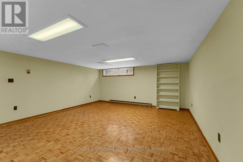 14 Mulcaster Street, Kingston, Ontario  K7M 2V5 - Photo 36 - X12561756