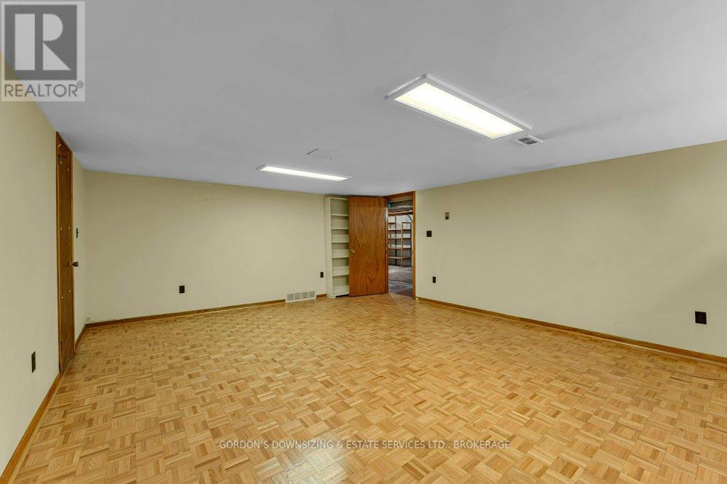 14 Mulcaster Street, Kingston, Ontario  K7M 2V5 - Photo 38 - X12561756