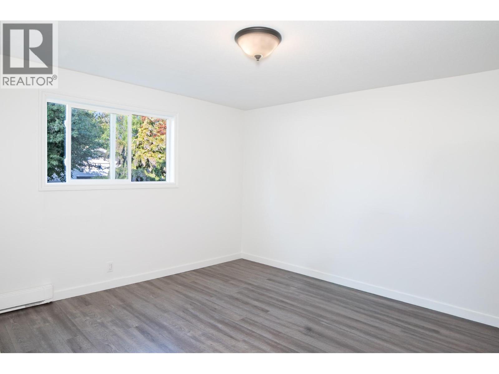 511 10th Avenue S, Creston, British Columbia  V0B 1G3 - Photo 15 - 10364221