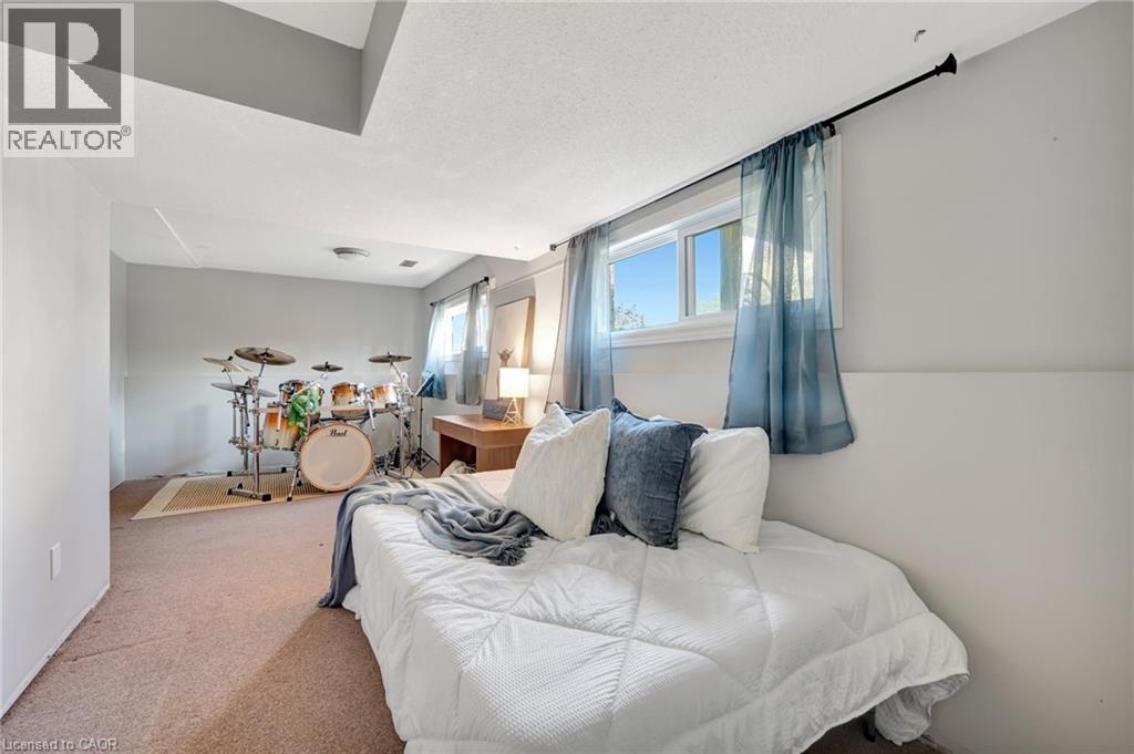 139 Ironstone Drive, Cambridge, Ontario  N1P 1A4 - Photo 35 - 40780356