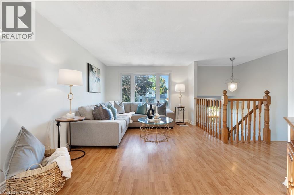 139 Ironstone Drive, Cambridge, Ontario  N1P 1A4 - Photo 8 - 40780356