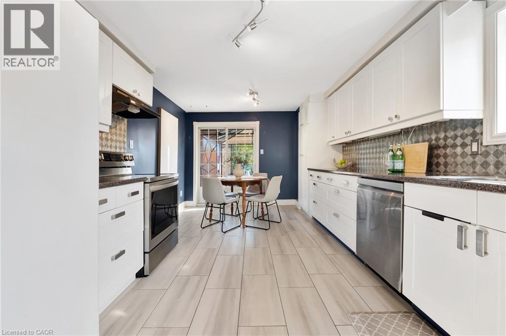 139 Ironstone Drive, Cambridge, Ontario  N1P 1A4 - Photo 12 - 40780356