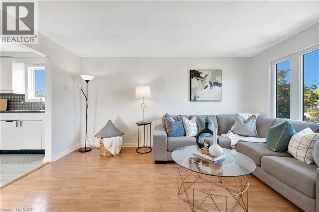 139 Ironstone Drive, Cambridge, Ontario  N1P 1A4 - Photo 7 - 40780356