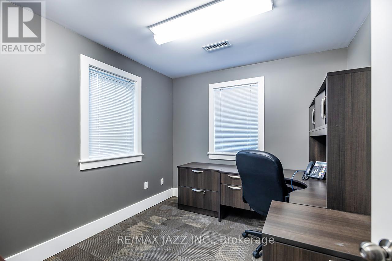 193 King Street E, Oshawa, Ontario  L1H 1C2 - Photo 30 - E12561742