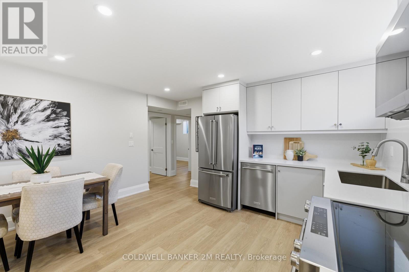 10 St. Augustine Drive, Whitby, Ontario  L1M 0L7 - Photo 31 - E12561928