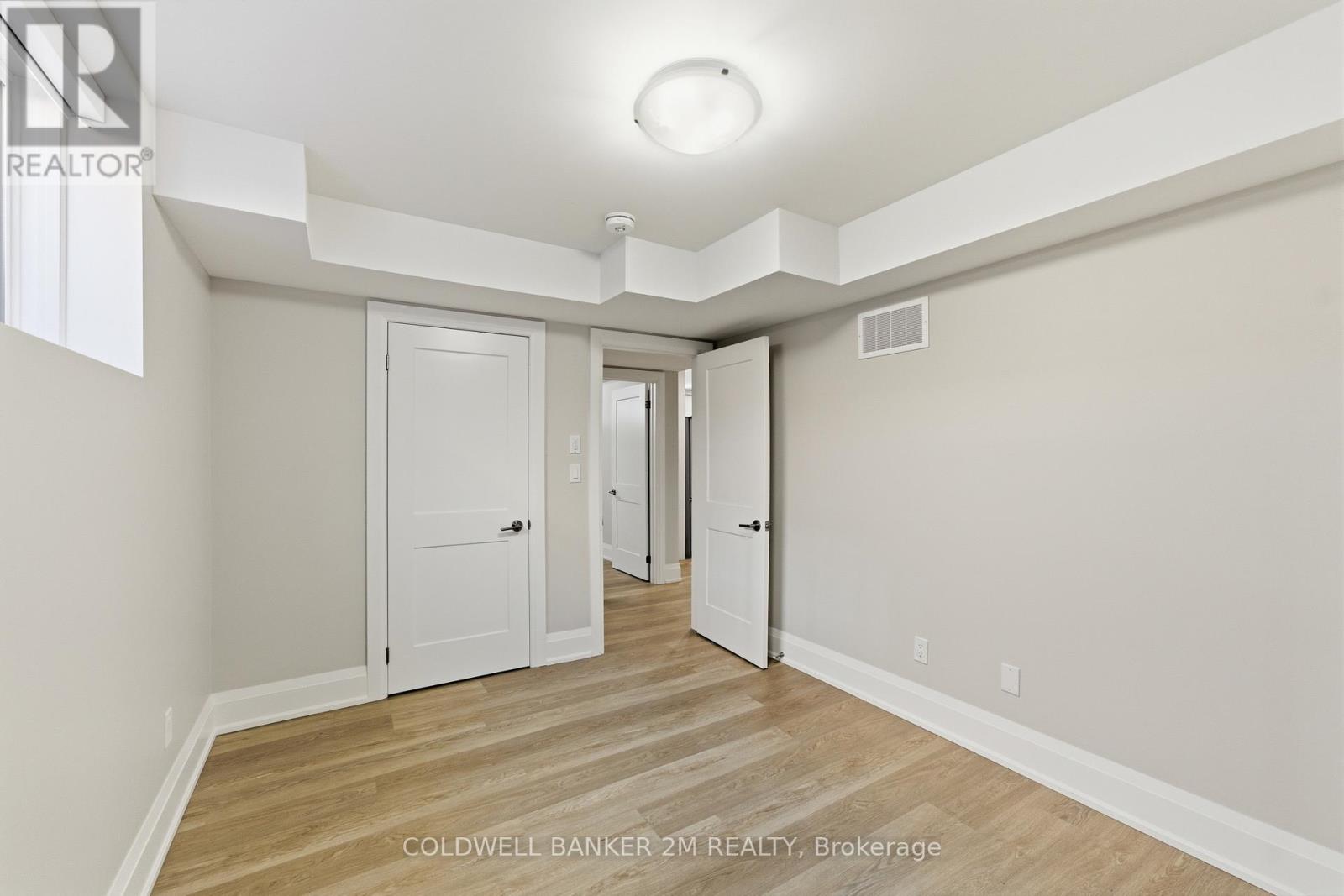 10 St. Augustine Drive, Whitby, Ontario  L1M 0L7 - Photo 37 - E12561928