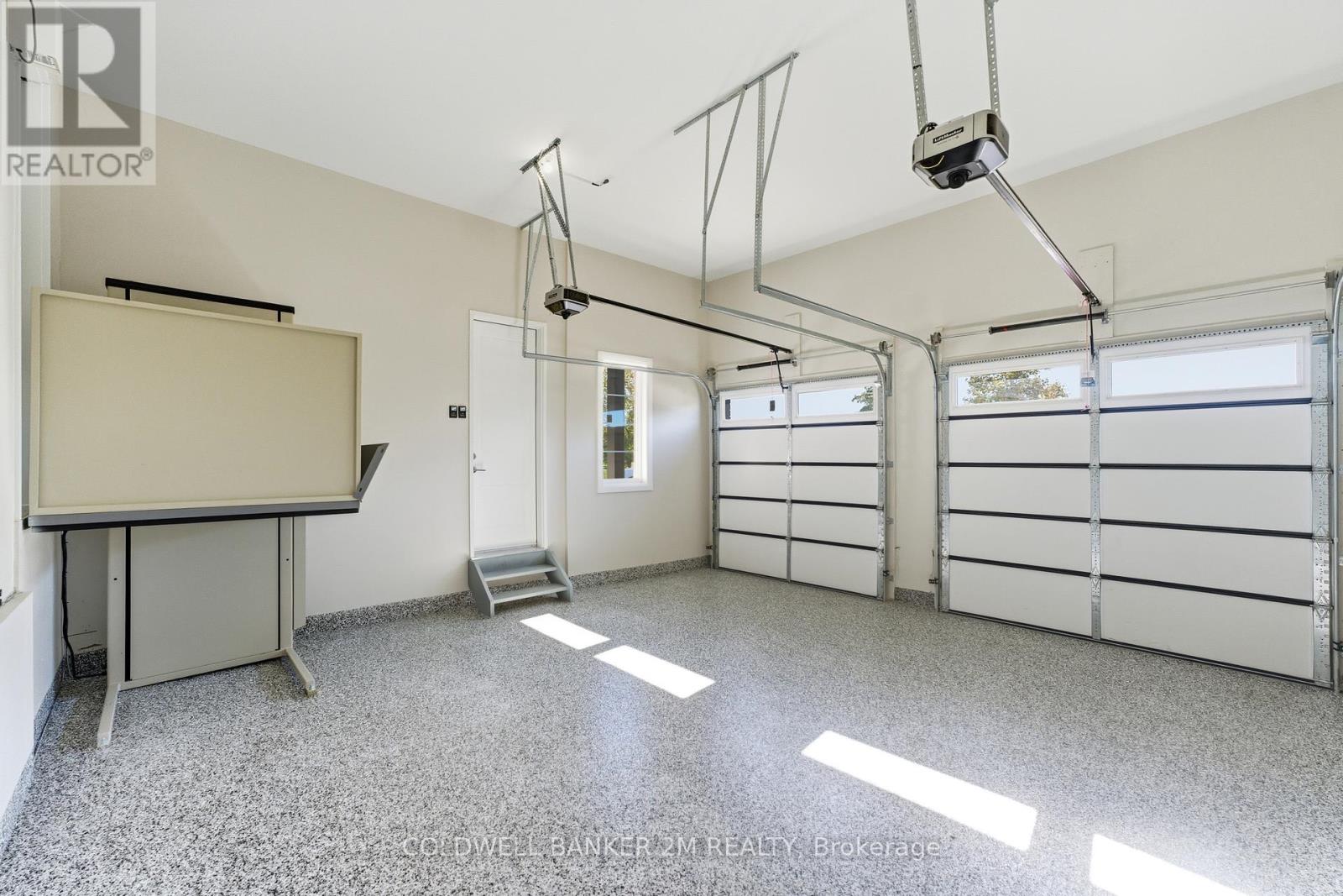 10 St. Augustine Drive, Whitby, Ontario  L1M 0L7 - Photo 42 - E12561928