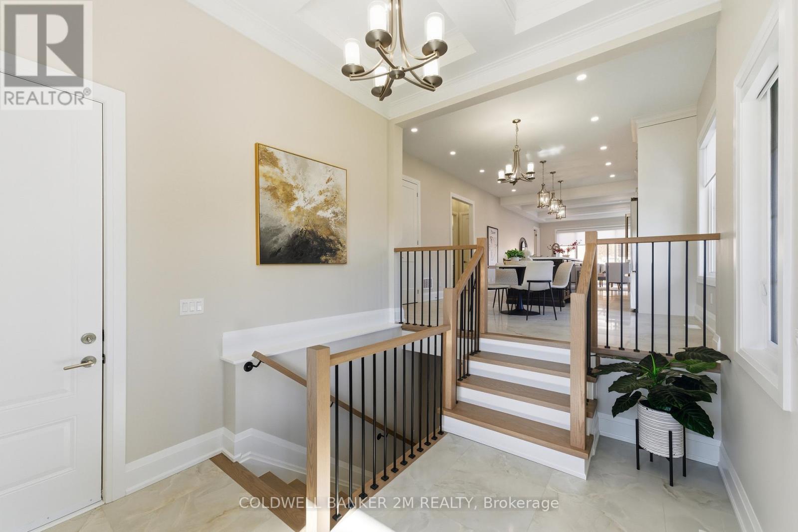 10 St. Augustine Drive, Whitby, Ontario  L1M 0L7 - Photo 5 - E12561928