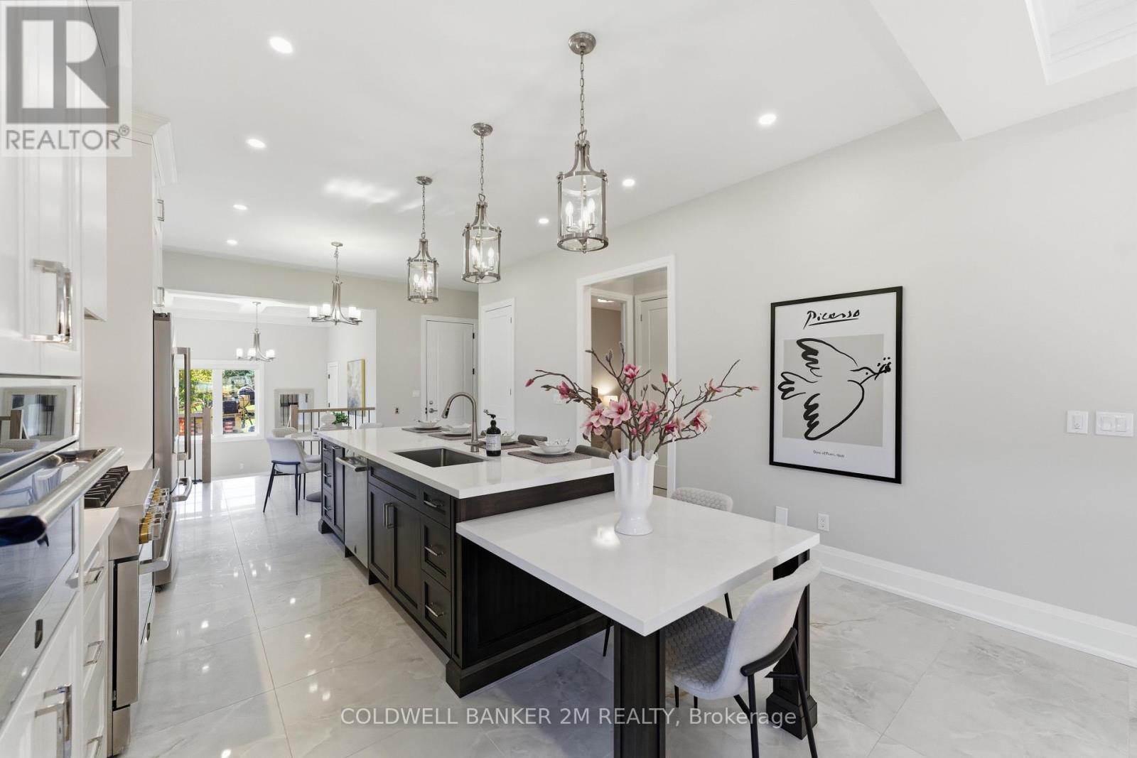 10 St. Augustine Drive, Whitby, Ontario  L1M 0L7 - Photo 9 - E12561928