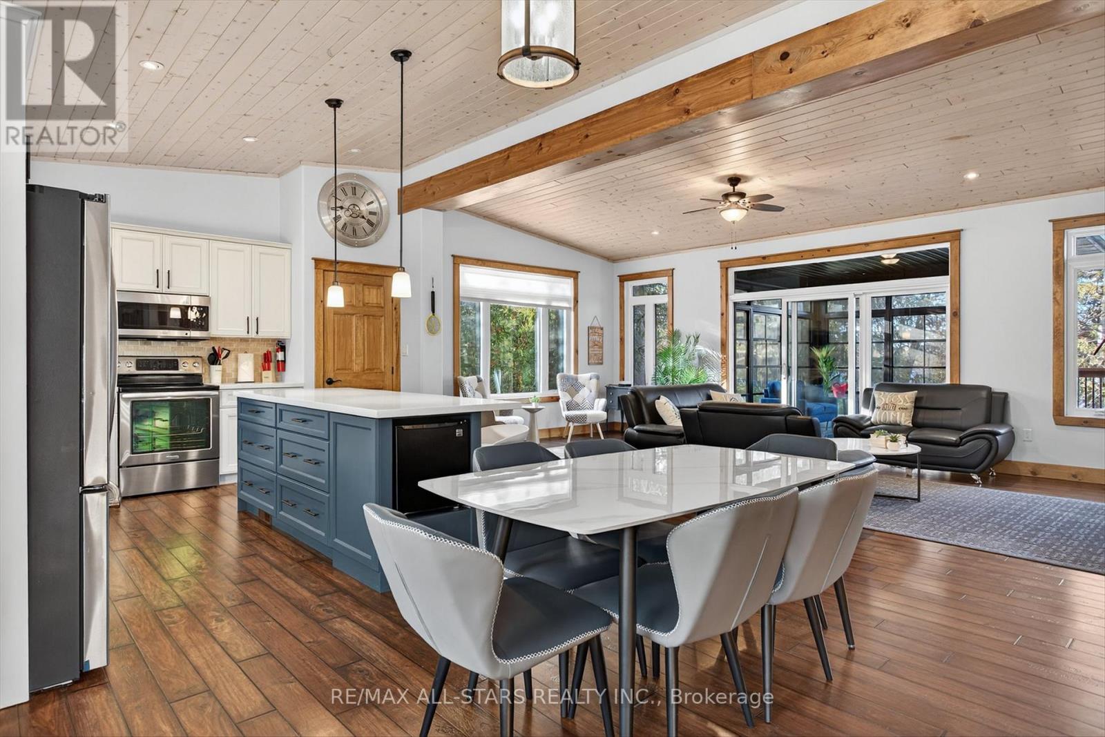 38 Pheasant Street, Kawartha Lakes, Ontario  K0L 2W0 - Photo 14 - X12561902