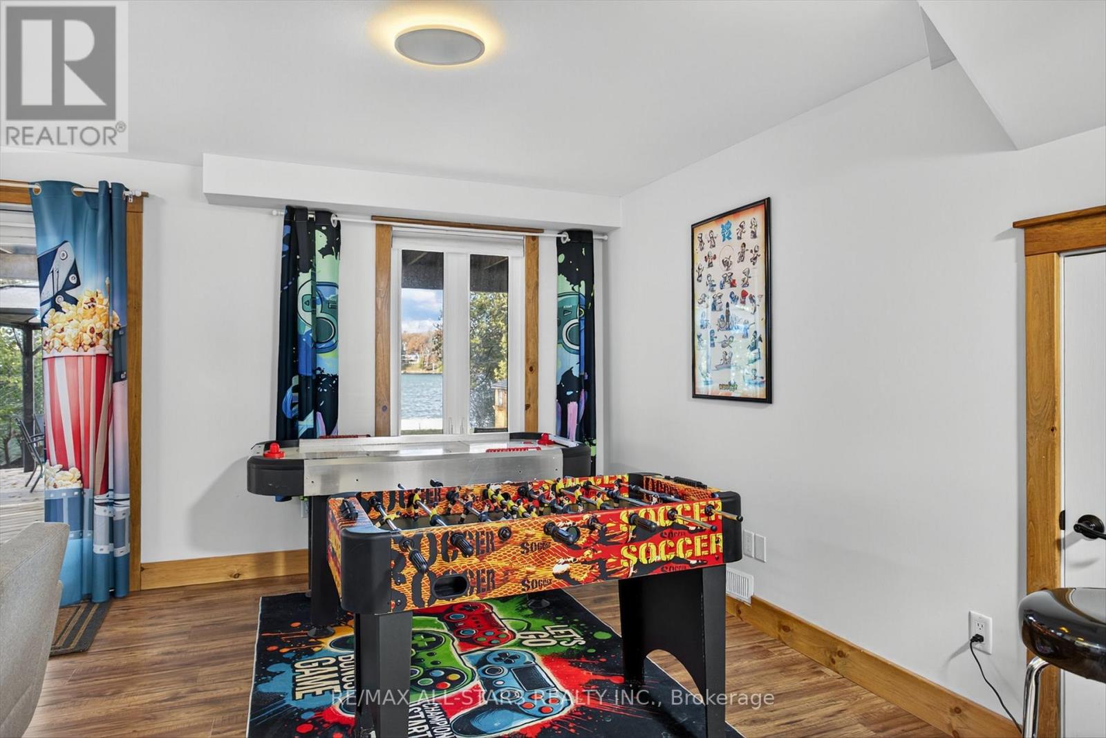 38 Pheasant Street, Kawartha Lakes, Ontario  K0L 2W0 - Photo 35 - X12561902