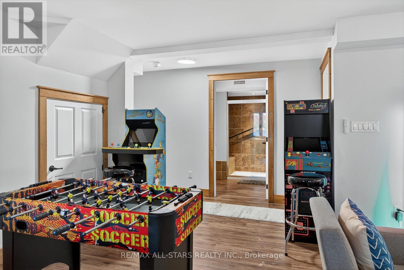 38 Pheasant Street, Kawartha Lakes, Ontario  K0L 2W0 - Photo 36 - X12561902