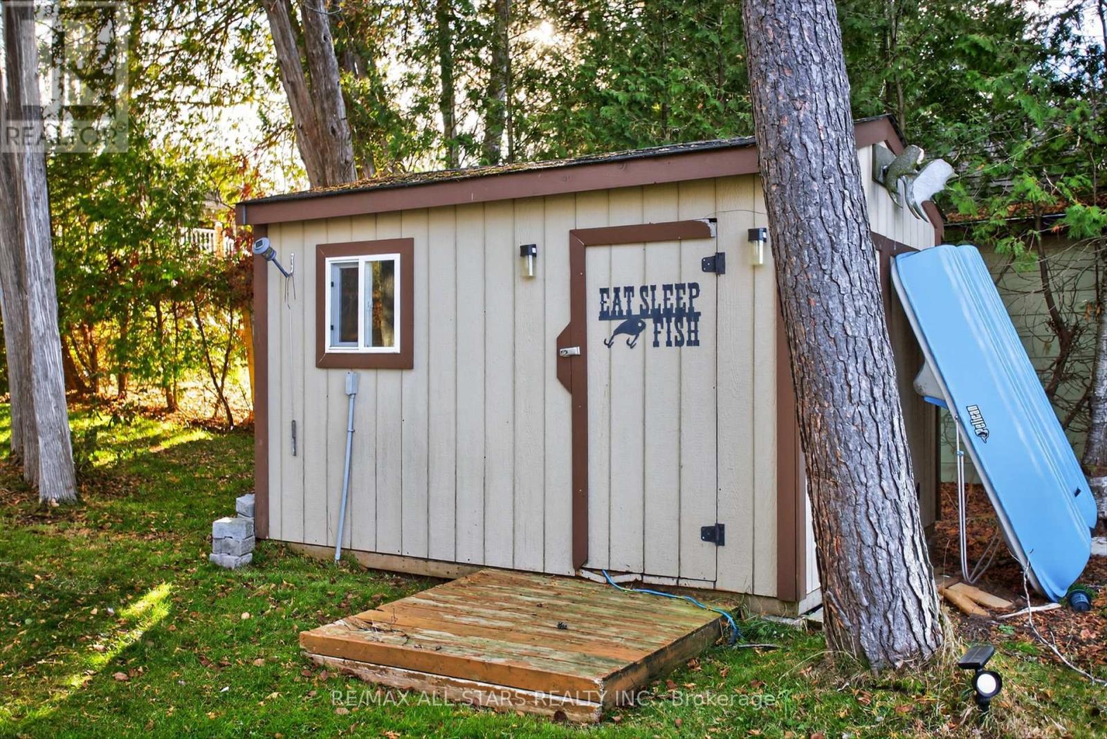 38 Pheasant Street, Kawartha Lakes, Ontario  K0L 2W0 - Photo 46 - X12561902