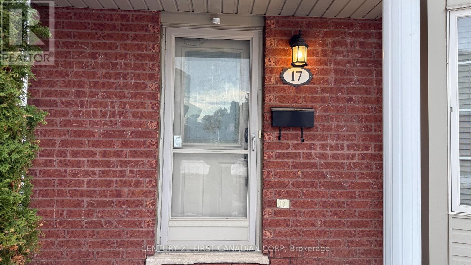 17 - 101 Brookside Street, London South, Ontario N5Z 5C9 - Photo 3 - X12561712