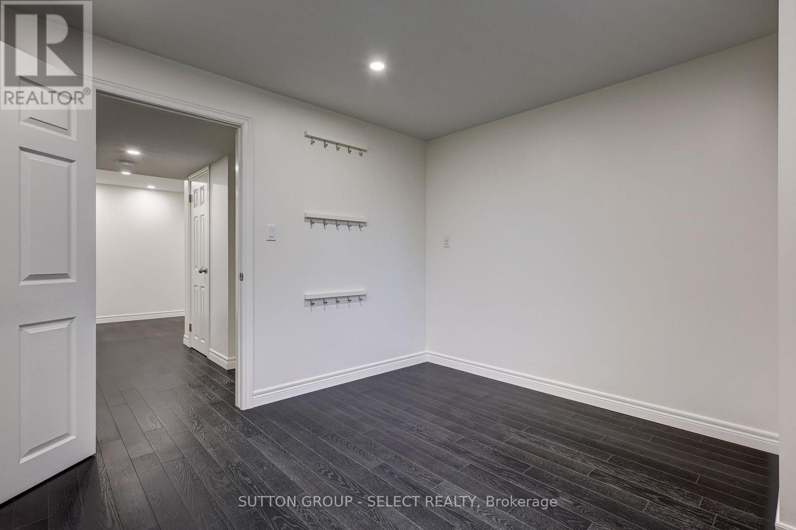 21 Alderwood Court, St. Thomas, Ontario  N5P 0B2 - Photo 22 - X12561772