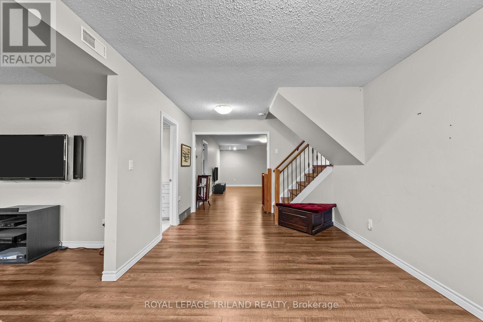 115 Roe Street, Southwest Middlesex, Ontario  N0L 1M0 - Photo 25 - X12561790