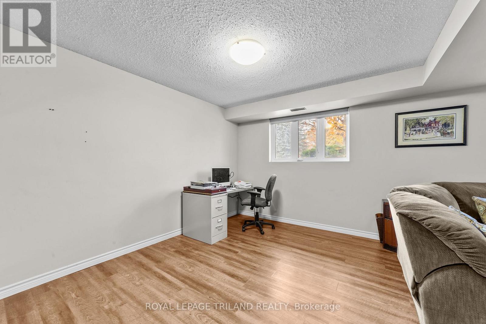 115 Roe Street, Southwest Middlesex, Ontario  N0L 1M0 - Photo 26 - X12561790