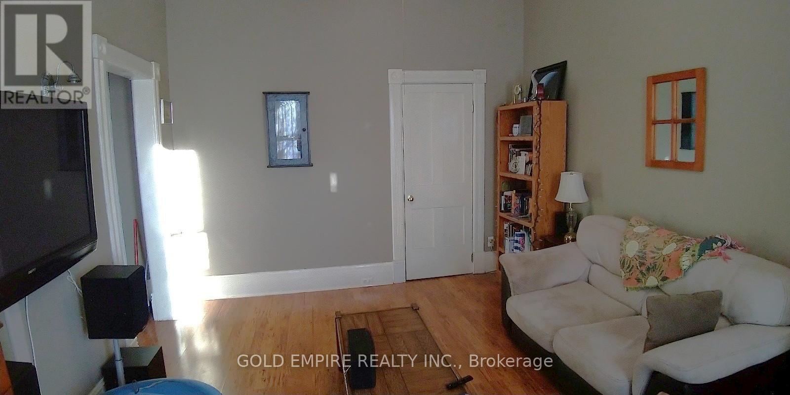 42 Wellington Street N, Woodstock, Ontario  N4S 6P3 - Photo 25 - X12561896