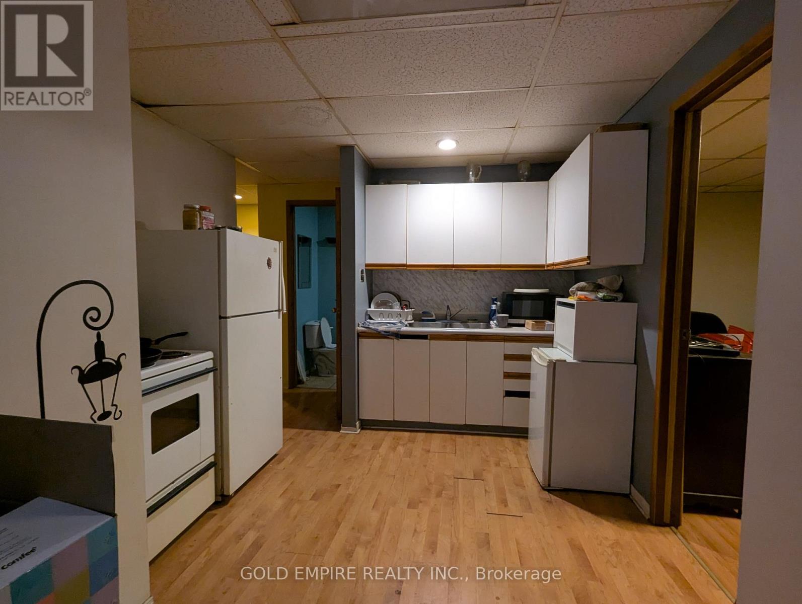 42 Wellington Street N, Woodstock, Ontario  N4S 6P3 - Photo 4 - X12561896