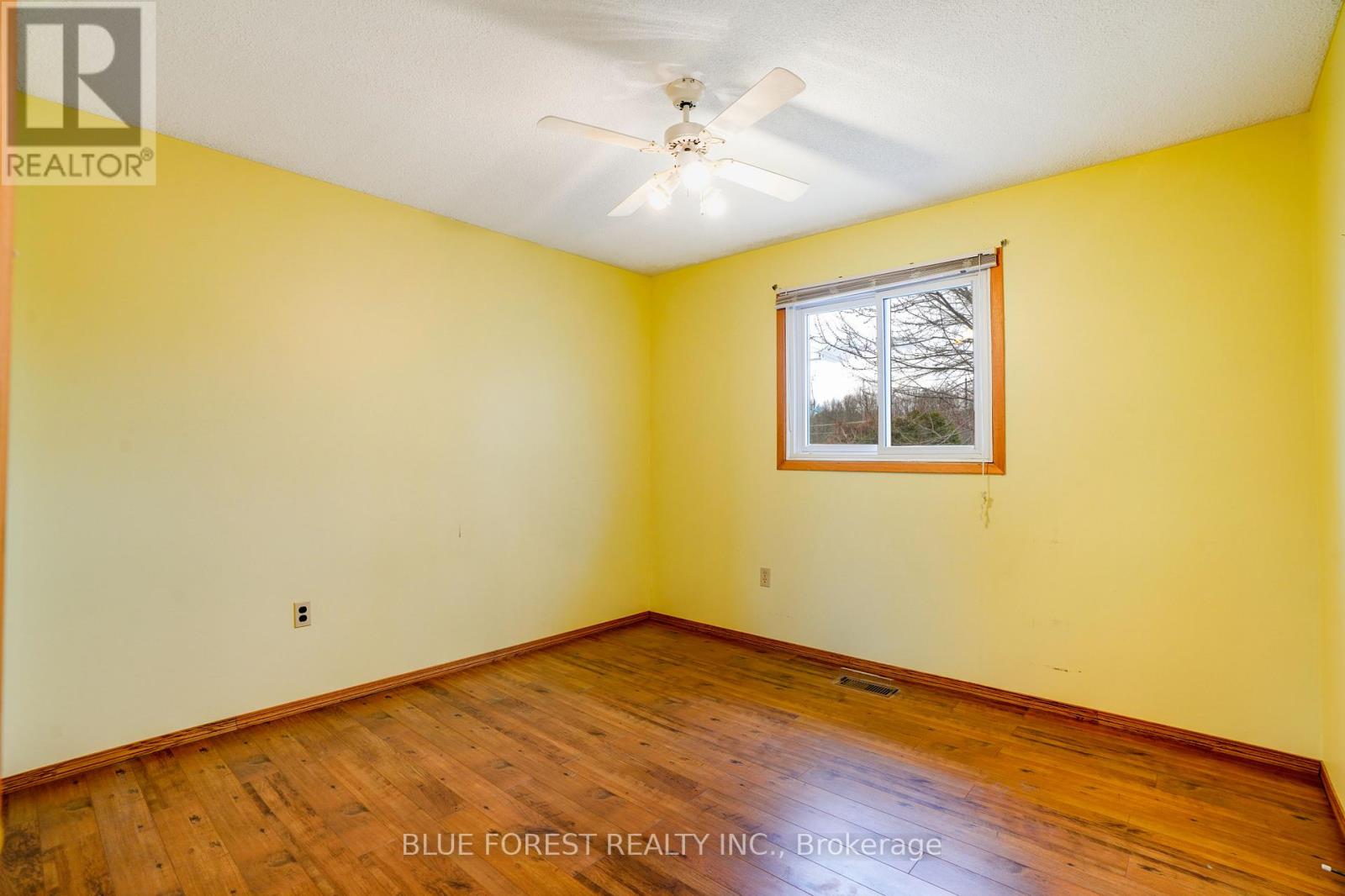 177 Gilbert Street, West Elgin, Ontario N0L 2P0 - Photo 22 - X12561974