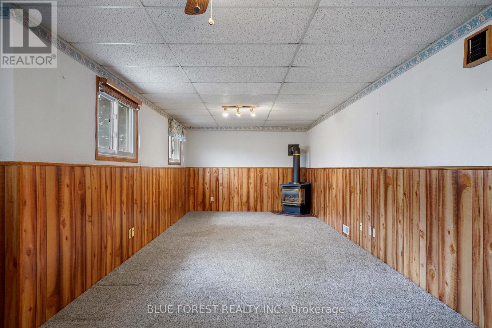 177 Gilbert Street, West Elgin, Ontario N0L 2P0 - Photo 32 - X12561974