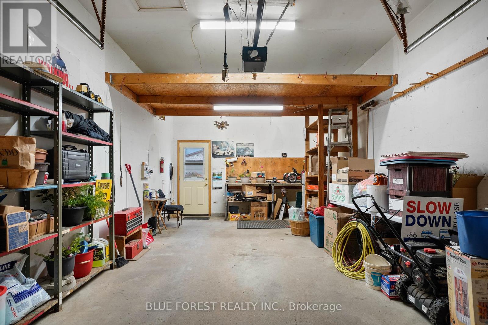 177 Gilbert Street, West Elgin, Ontario N0L 2P0 - Photo 39 - X12561974