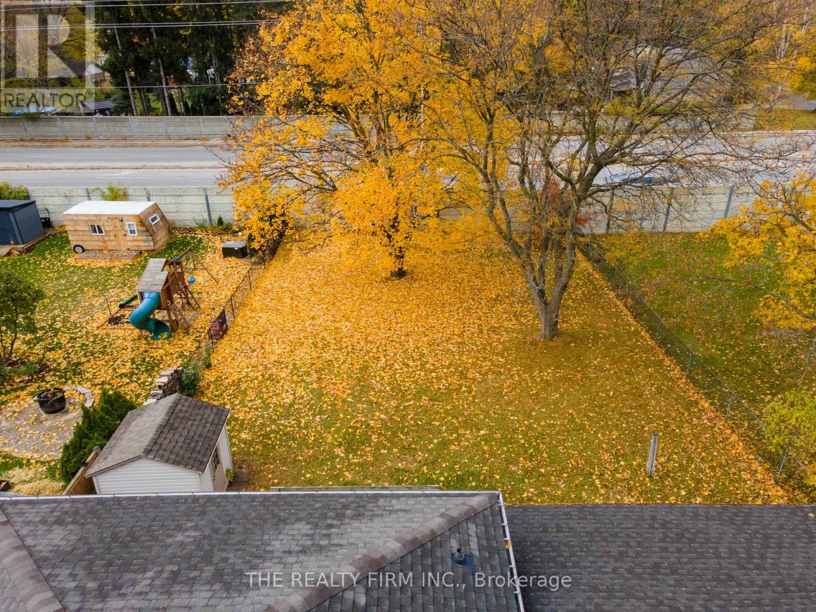 1180 Guildwood Boulevard, London North, Ontario  N6H 4G9 - Photo 39 - X12561980