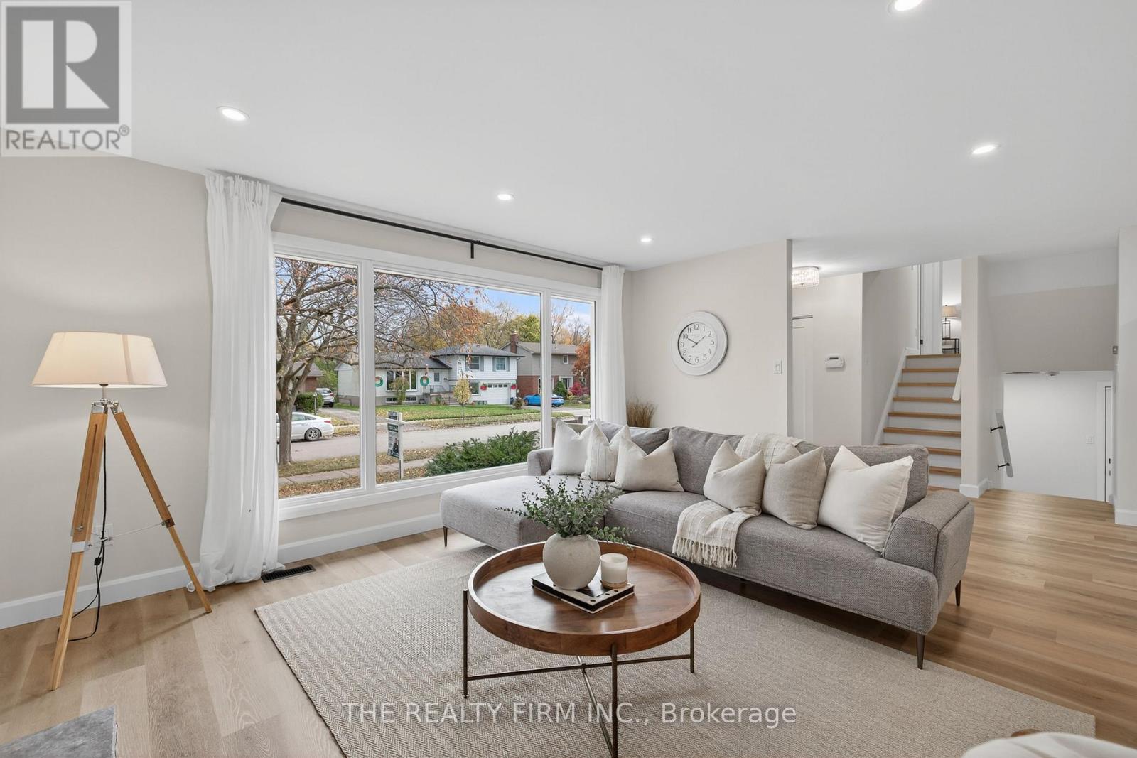 1180 Guildwood Boulevard, London North, Ontario  N6H 4G9 - Photo 7 - X12561980