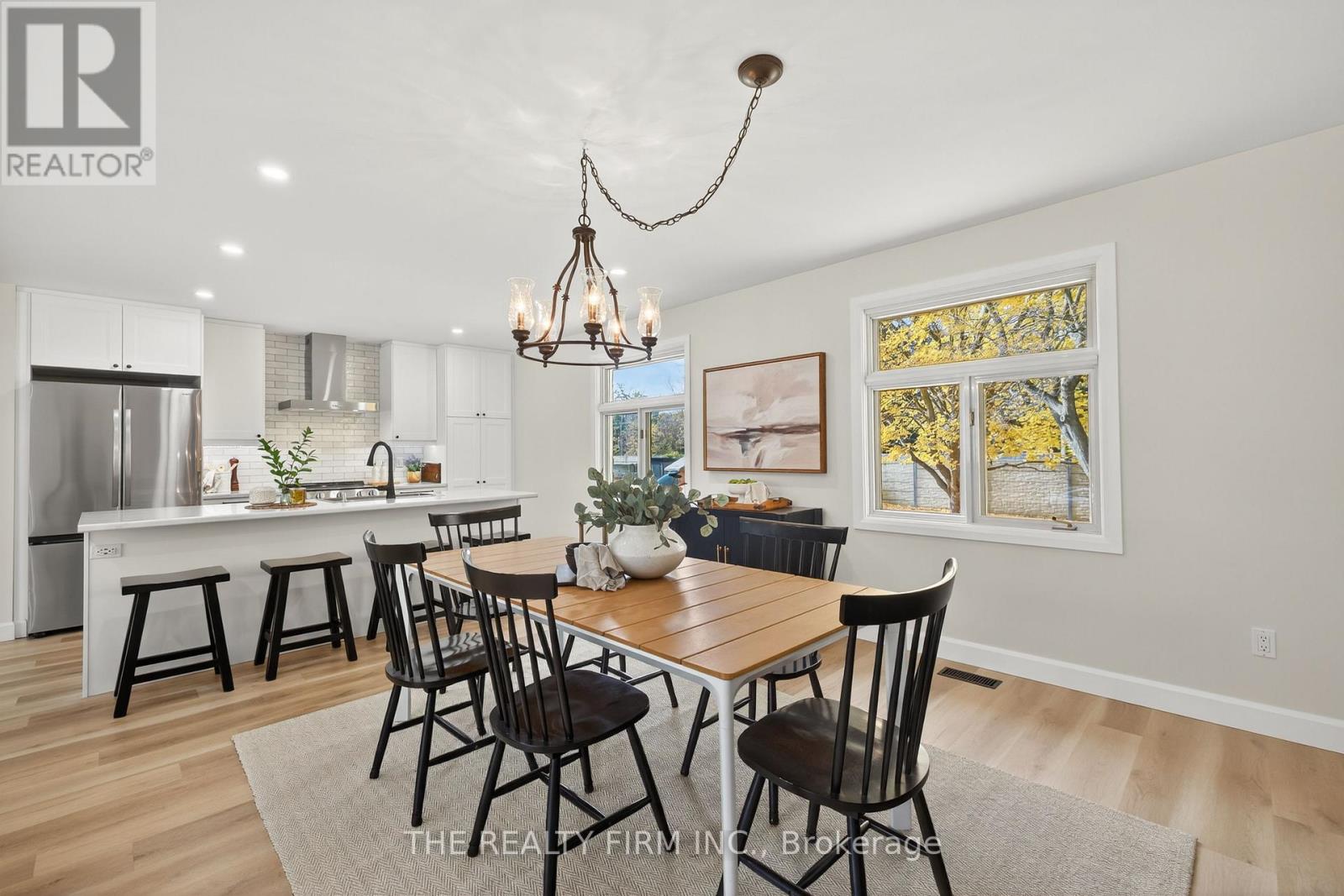 1180 Guildwood Boulevard, London North, Ontario  N6H 4G9 - Photo 9 - X12561980