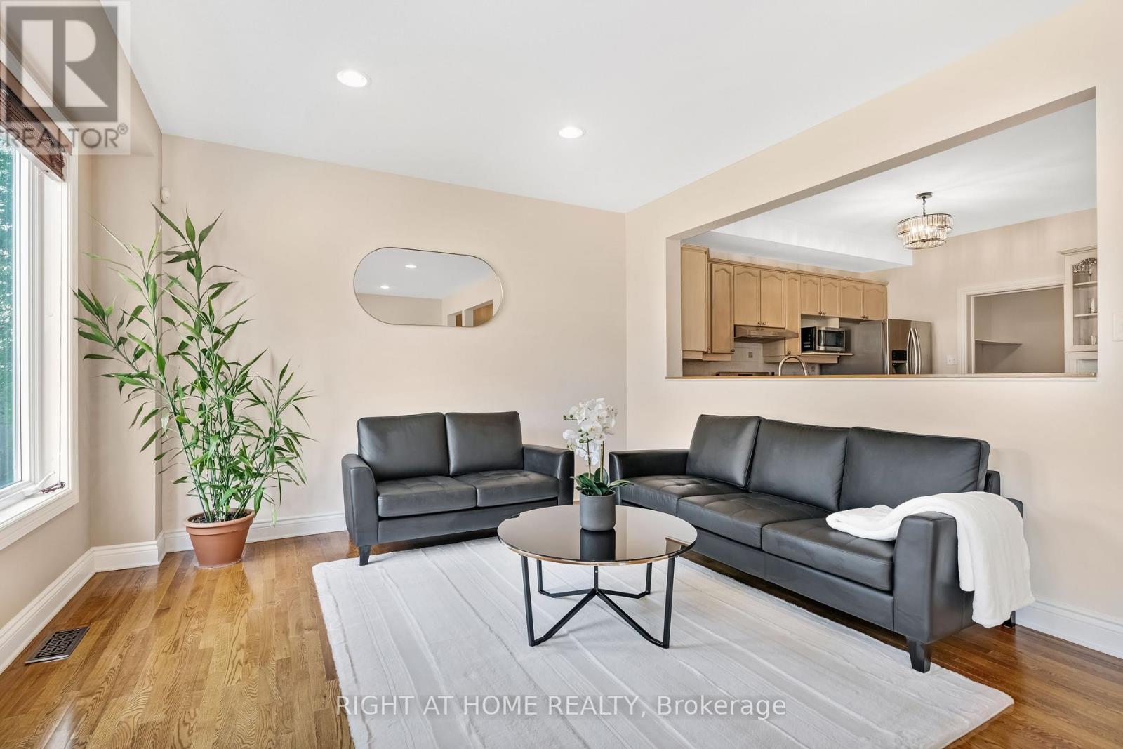 409 Beatrice Drive, Ottawa, Ontario  K2J 4W9 - Photo 14 - X12561876