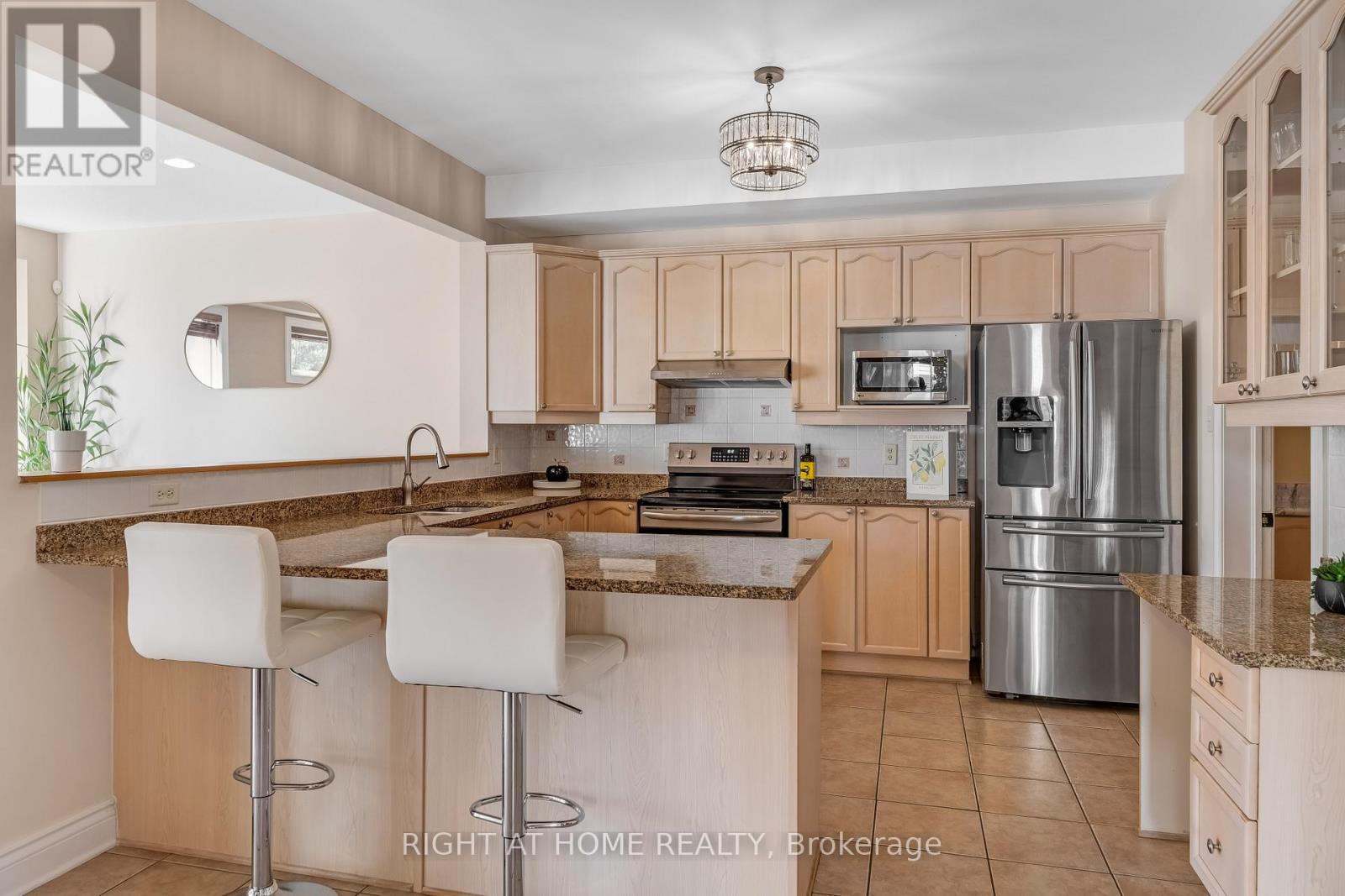 409 Beatrice Drive, Ottawa, Ontario  K2J 4W9 - Photo 15 - X12561876