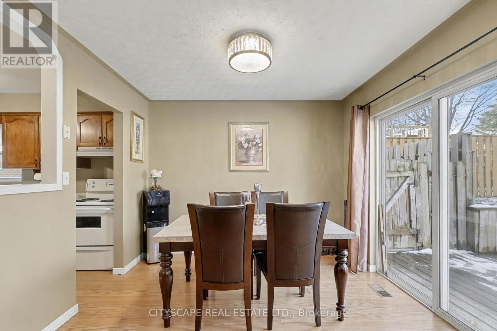 185 Carnegie Street, Ingersoll, Ontario  N5C 1L1 - Photo 13 - X12561650