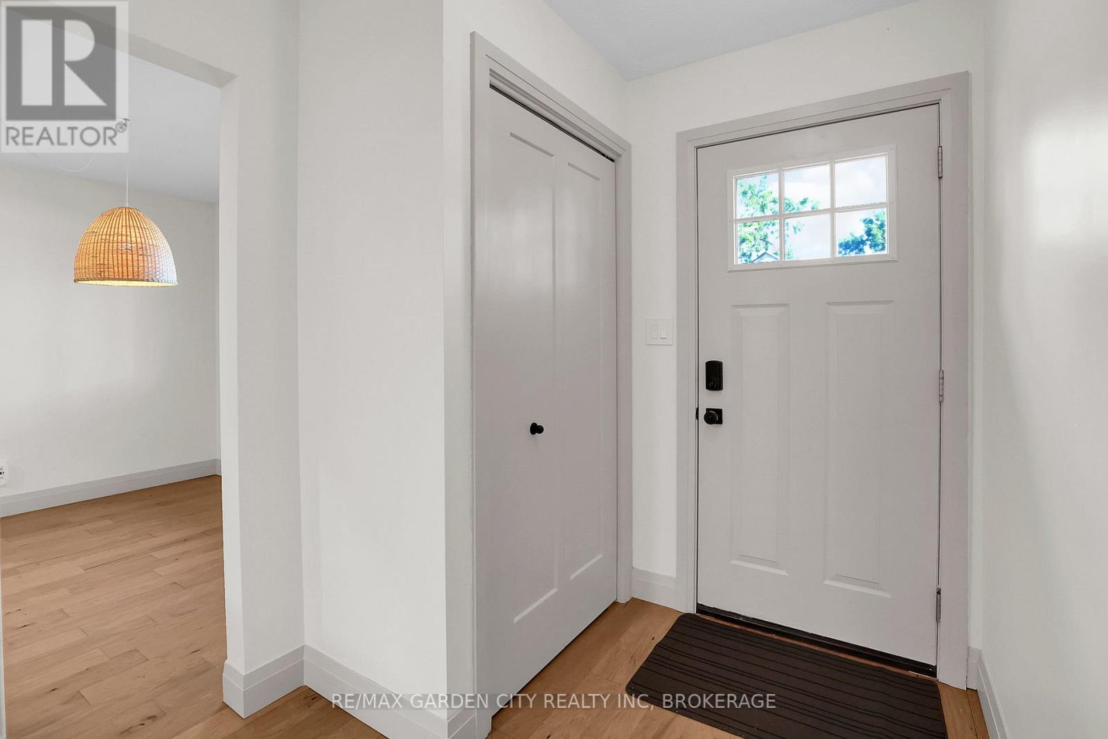 85 - 185 Denistoun Street W, Welland, Ontario  L3C 6J6 - Photo 4 - X12561824