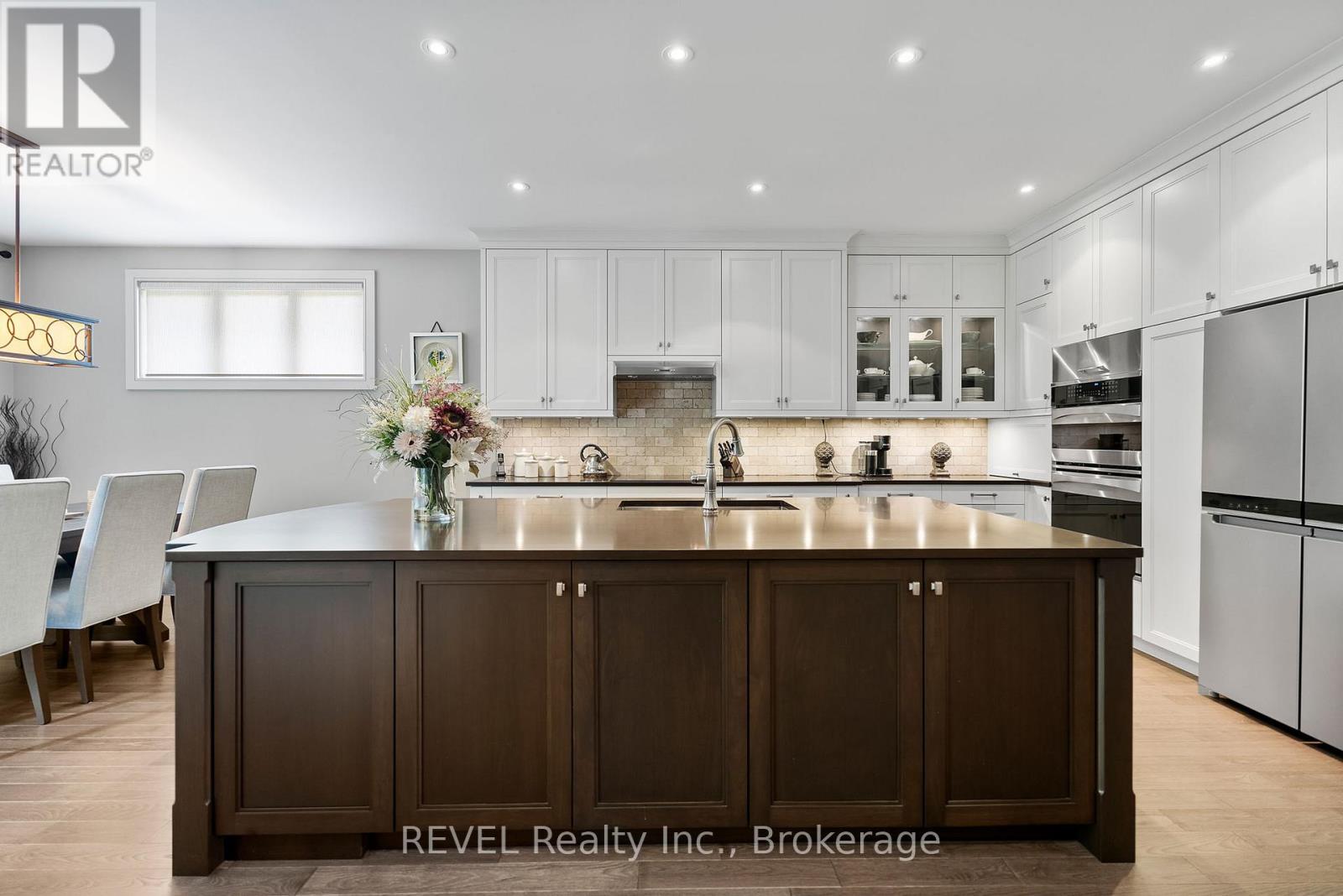 2 Tulip Tree Road, Niagara-On-The-Lake, Ontario  L0S 1J0 - Photo 12 - X12561870