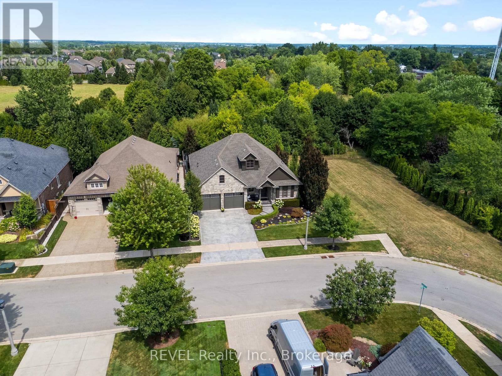 2 Tulip Tree Road, Niagara-On-The-Lake, Ontario  L0S 1J0 - Photo 44 - X12561870