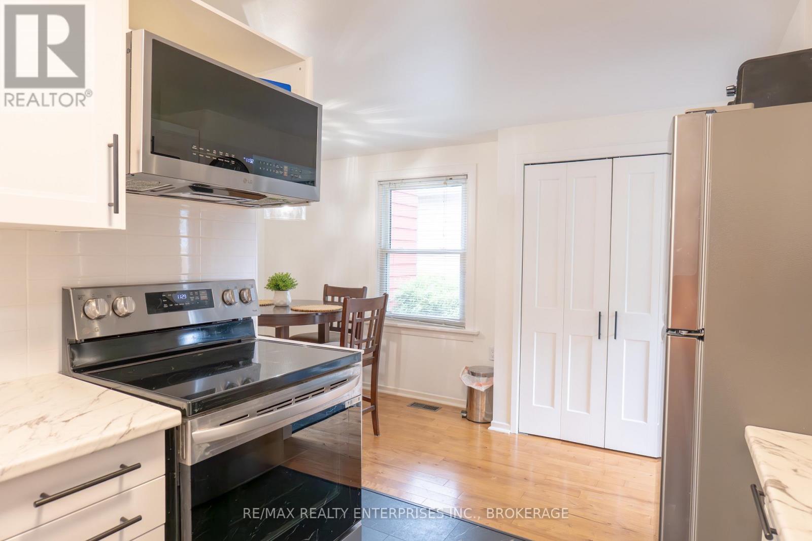 10 Antwerp Street, St. Catharines, Ontario L2S 1J8 - Photo 14 - X12561882