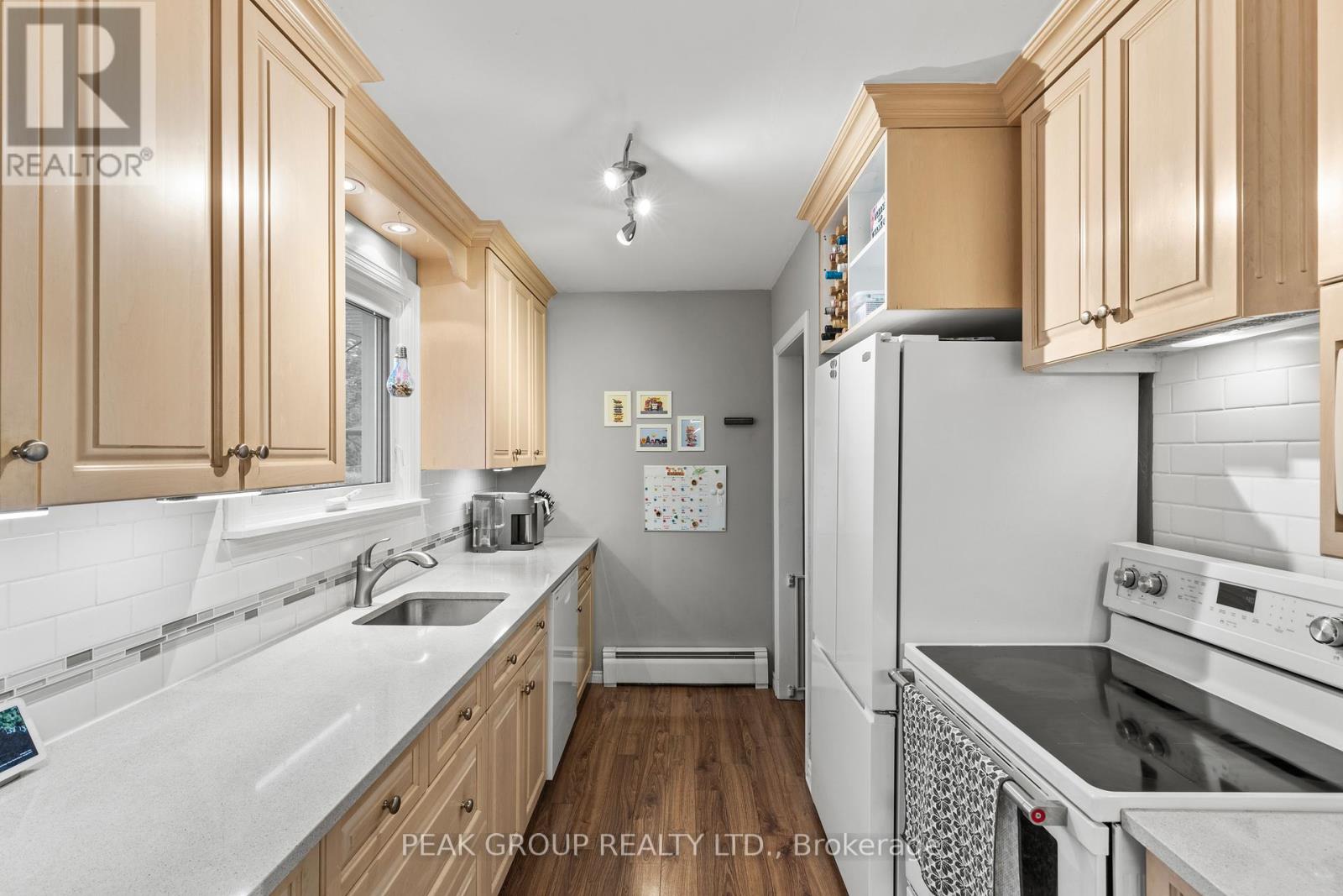 6015 Theresa Street, Niagara Falls, Ontario  L2J 2A4 - Photo 13 - X12561940