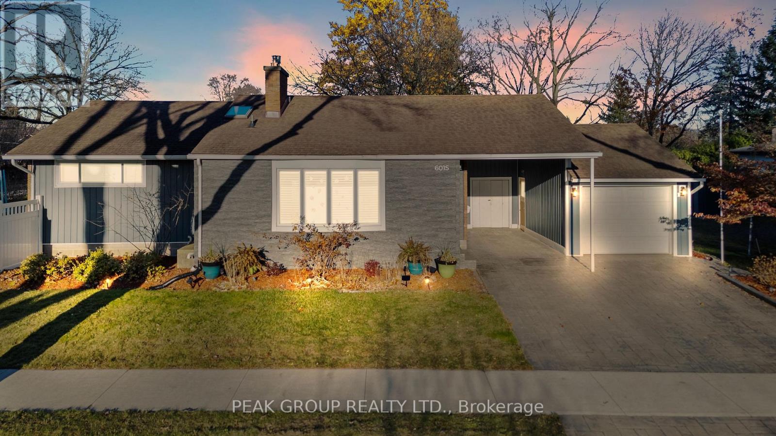 6015 Theresa Street, Niagara Falls, Ontario  L2J 2A4 - Photo 2 - X12561940