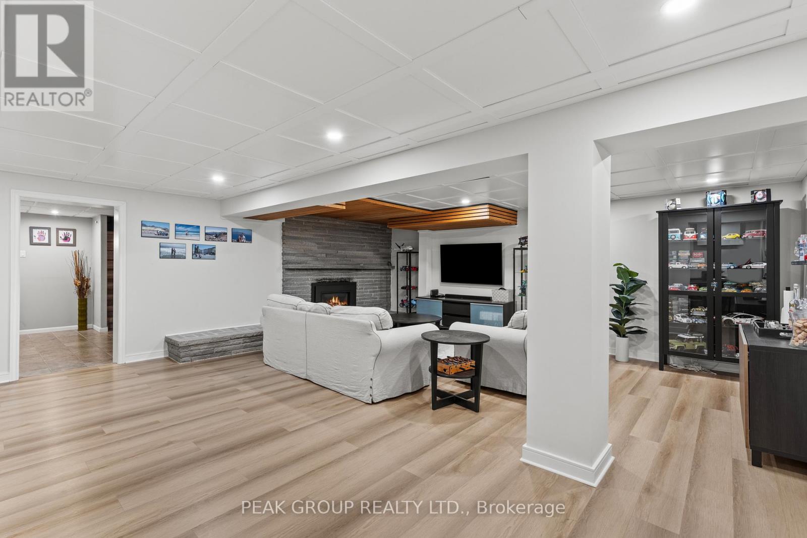 6015 Theresa Street, Niagara Falls, Ontario  L2J 2A4 - Photo 23 - X12561940