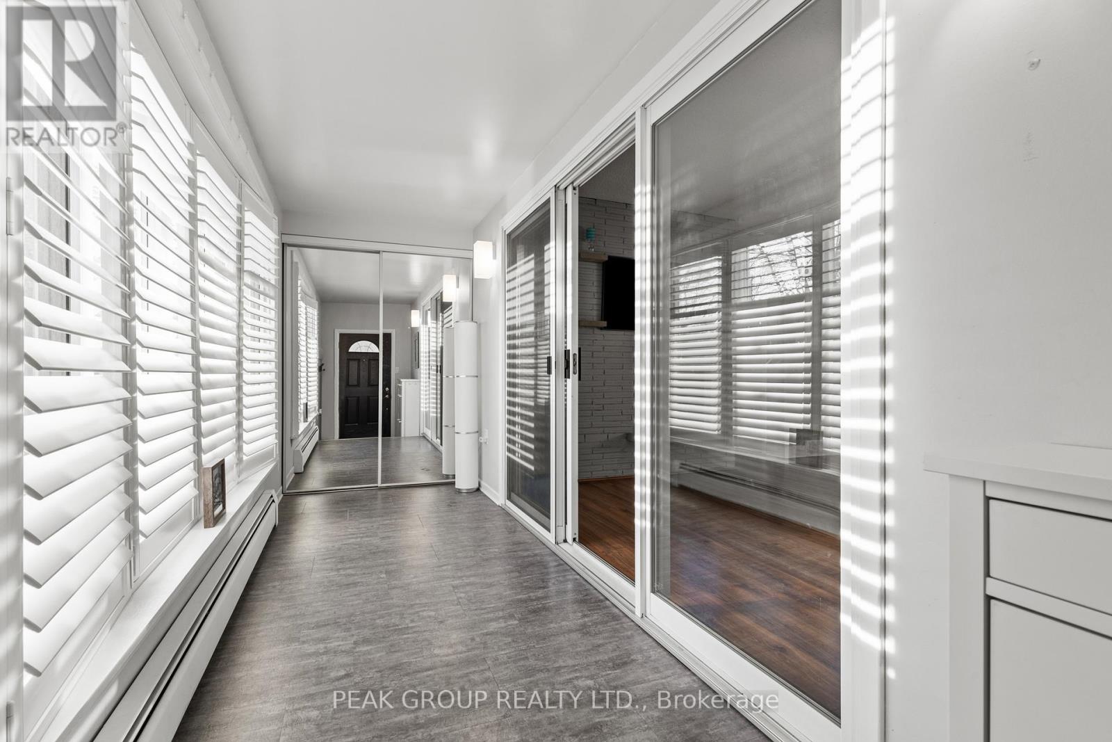 6015 Theresa Street, Niagara Falls, Ontario  L2J 2A4 - Photo 7 - X12561940