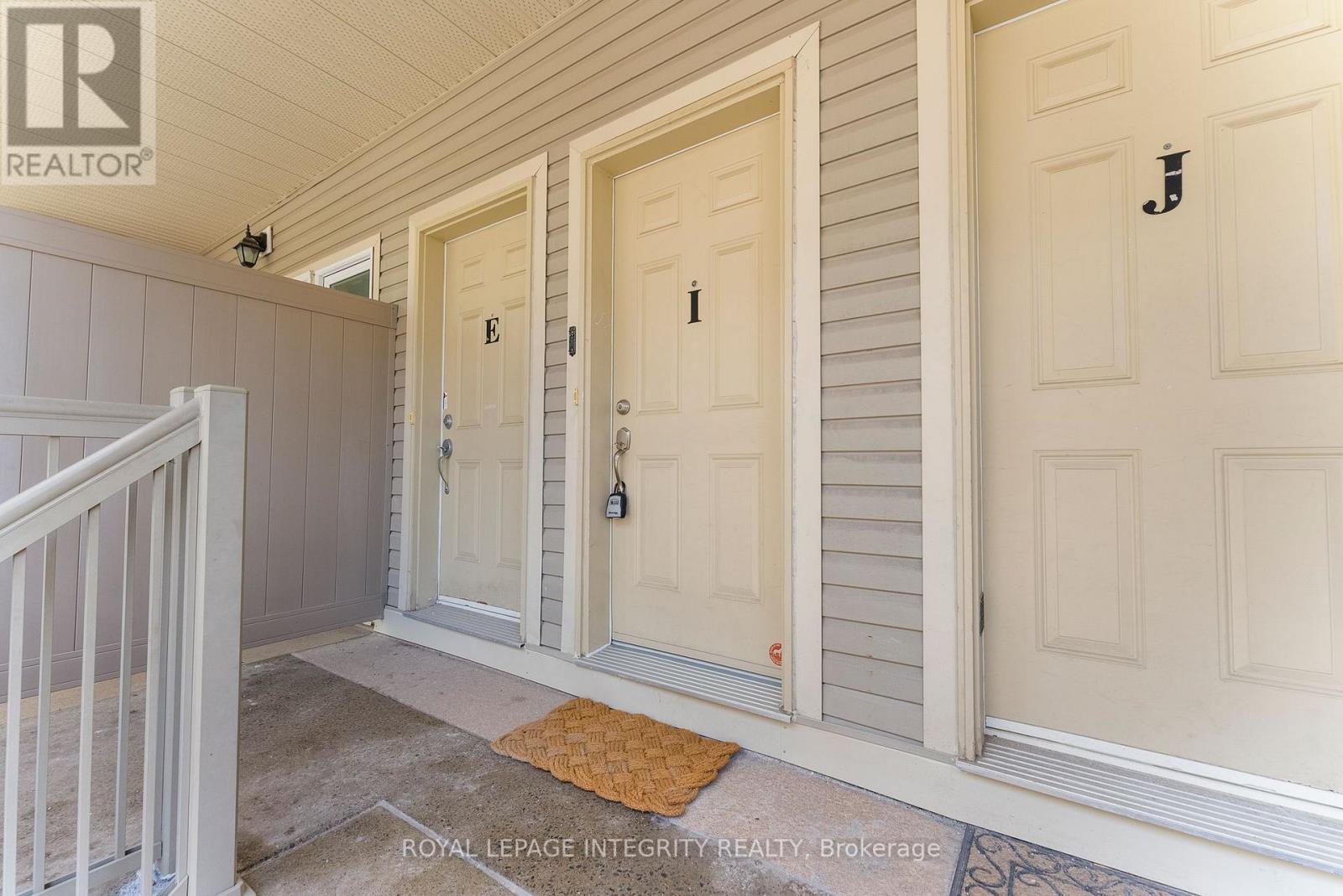 I - 1109 Stittsville Main Street, Ottawa, Ontario  K2S 0C6 - Photo 3 - X12162555