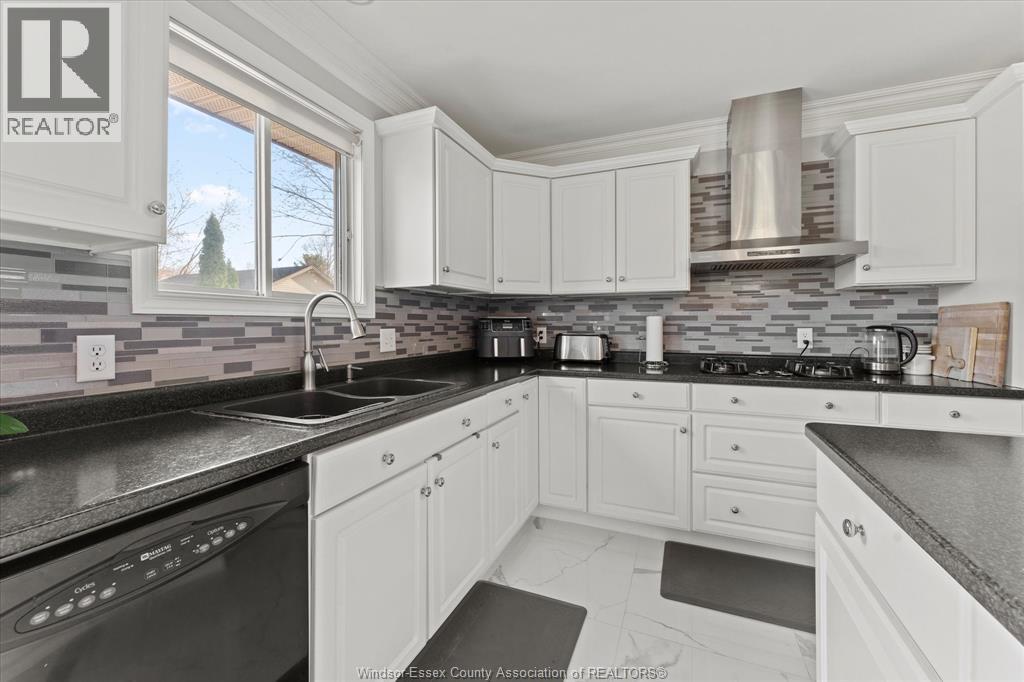 405 Gaylord Avenue, Lasalle, Ontario N9J 3H1 - Photo 13 - 25029223