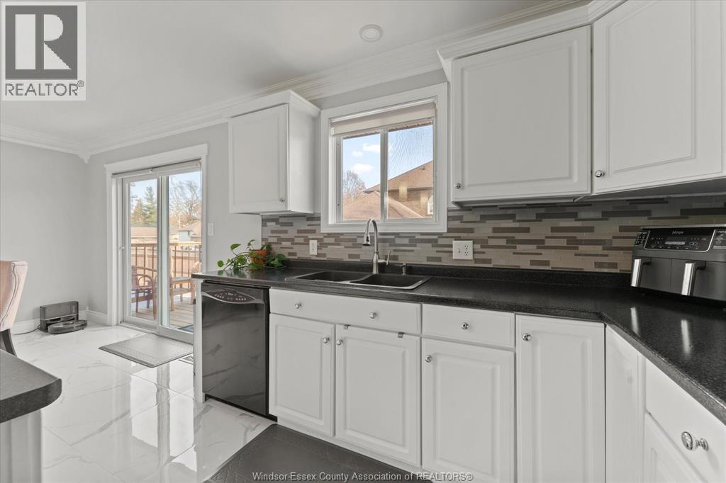 405 Gaylord Avenue, Lasalle, Ontario N9J 3H1 - Photo 14 - 25029223