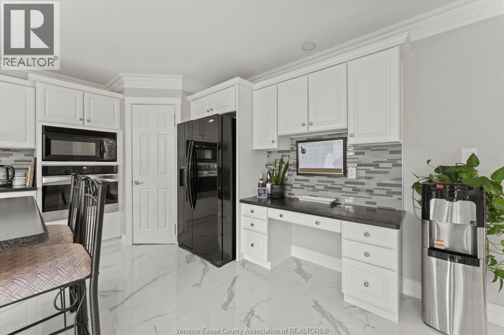 405 Gaylord Avenue, Lasalle, Ontario N9J 3H1 - Photo 16 - 25029223